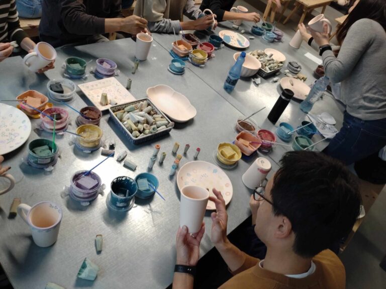 陶器　絵画をする人 陶器 絵画をする人 陶器 絵画をする人 陶器 絵画をする人